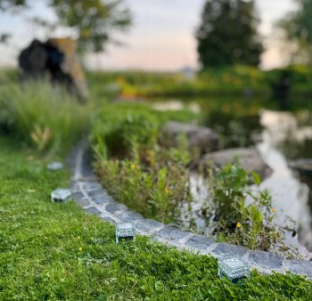 Solar Dekosteine IP65, 4er Set, mit Dämmerungssensor, Warmweiß