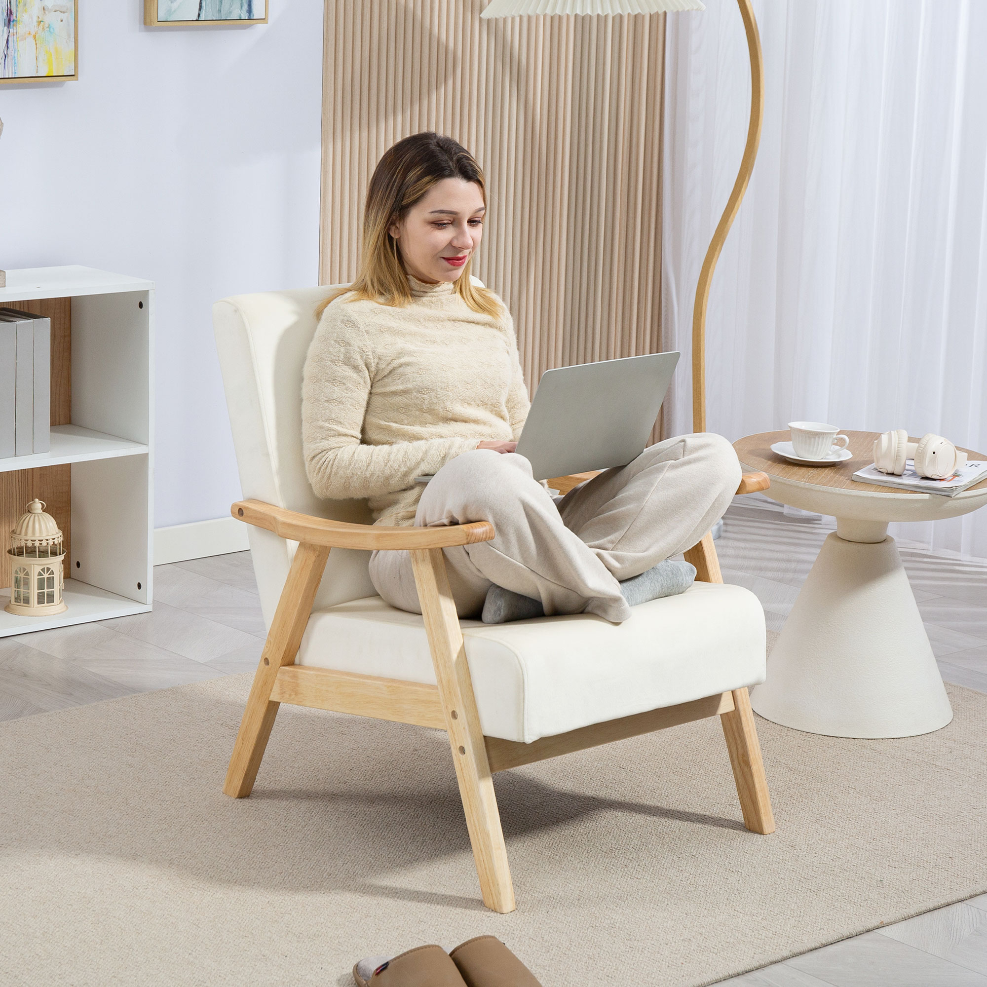 Polstersessel, Schaumstoff-Füllung, Kautschukholz-Rahmen, Cremeweiß