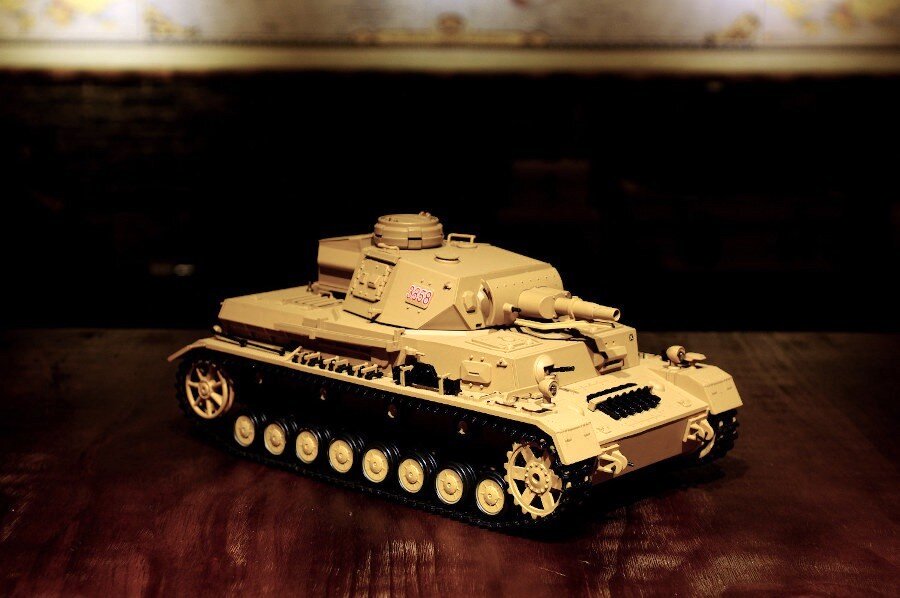 RC Panzer "Kampfwagen IV Ausf.F-1" - Metallgetriebe