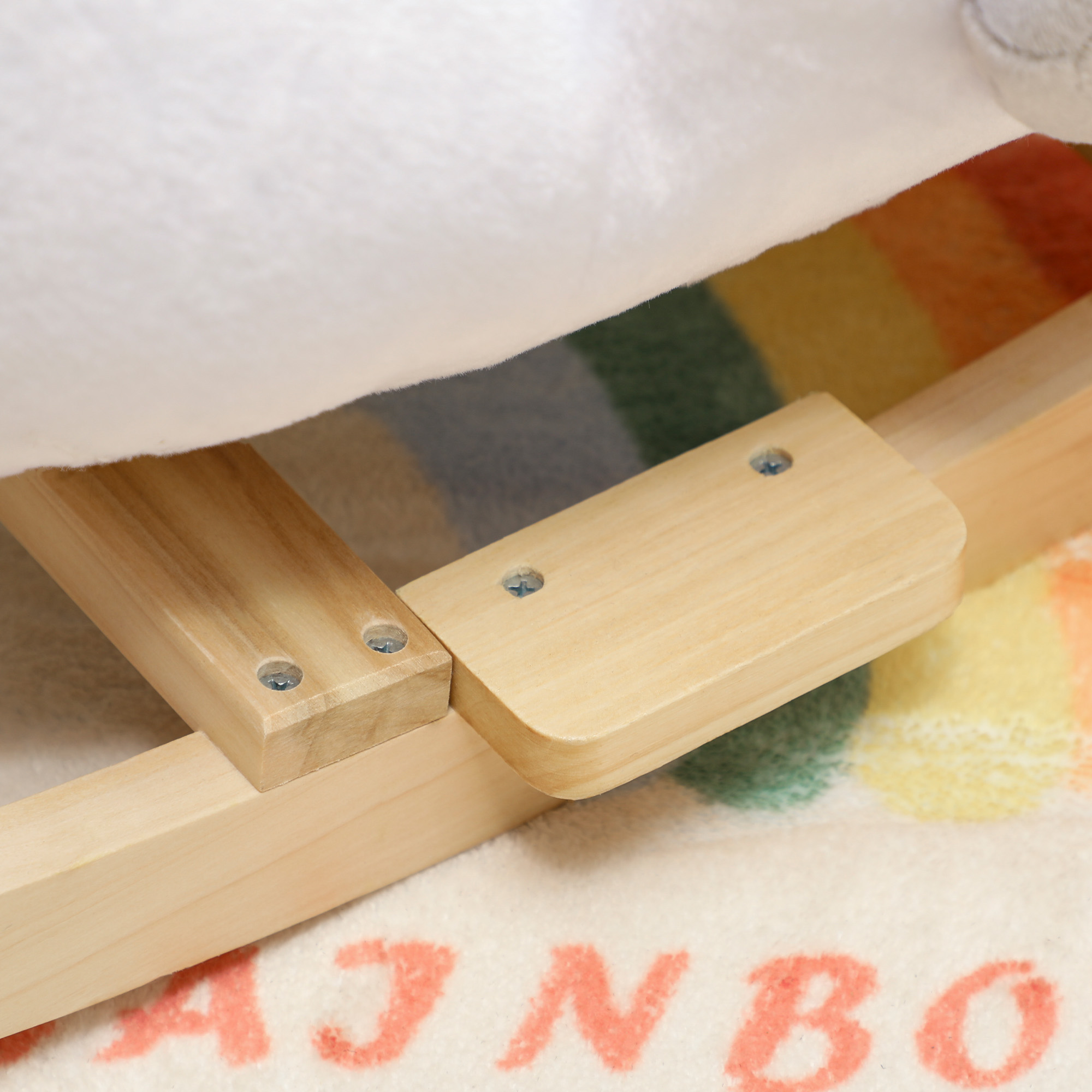 Schaukeltier, Schwan-Schaukel mit Schlaflied, weicher Füllung, Holzrahmen, für Kinder 1,5-3 Jahre, 65x40x68 cm, Weiß