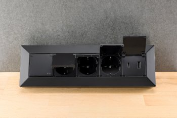 4-fach Steckdosenblock, USB-A+C, schwarz, 250V~/ 16A, USB 3,1A, PD, mit Klappen