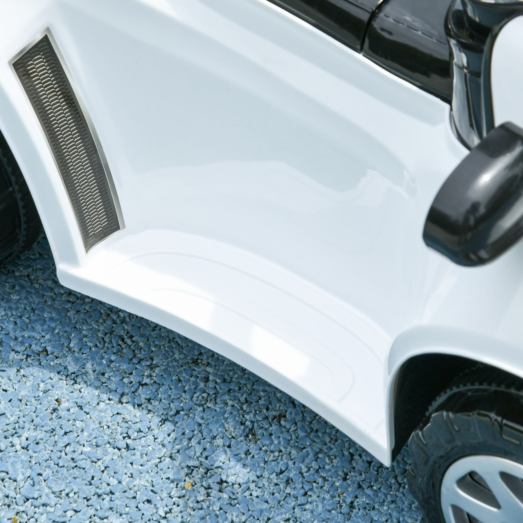 2-in-1 Rutschauto, abnehmbares Verdeck, Lichter, Musik, Hupe, Kunststoff und Metall, 96 x 39 x 90 cm, Weiß/Schwarz