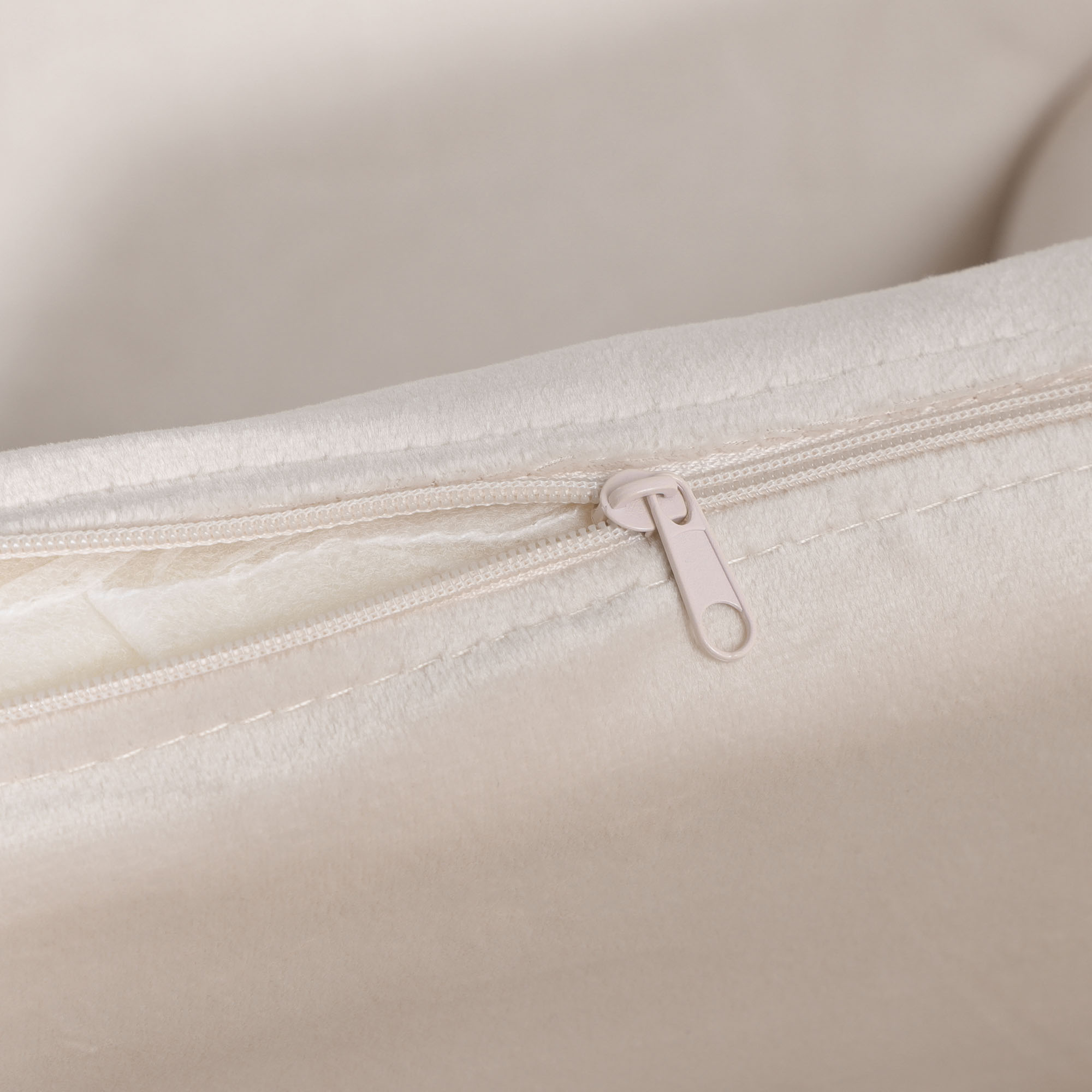 Kindersessel für Kinder 3-5 Jahre, weicher Stoffbezug, Rahmen aus Eukalyptusholz, 50 x 42 x 58cm, hellrosa