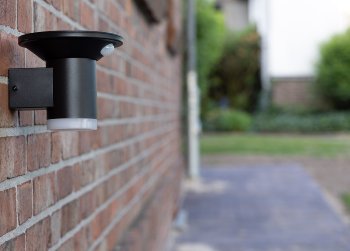 LED Solar Wandleuchte "SWL-AS500", IP44, warmweiß 3000K, PIR Sensor