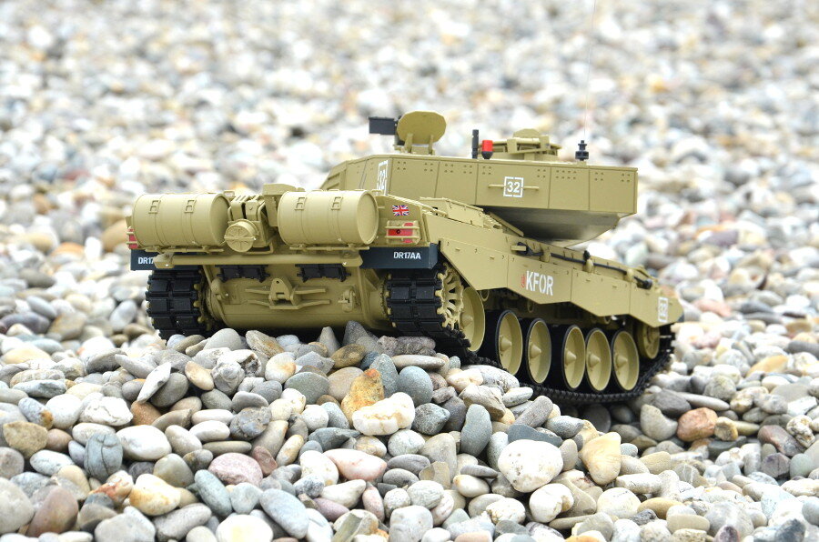RC Panzer "Challenger 2"  - Metallgetriebe
