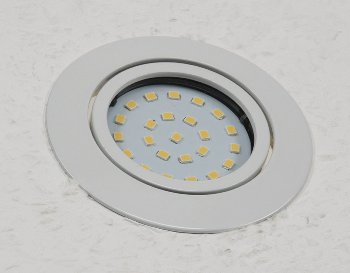 LED-Einbauleuchte "Flat-32dim" warmweiß, 80x32mm, 5W, 590lm, weißes Gehäuse