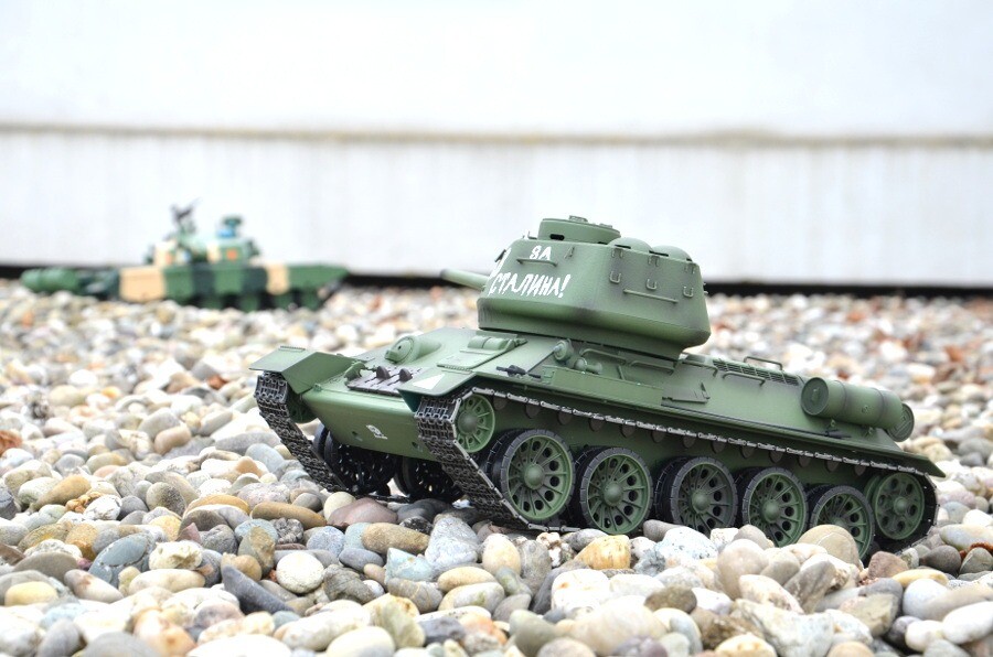 RC Panzer "T-34"  - Metallgetriebe