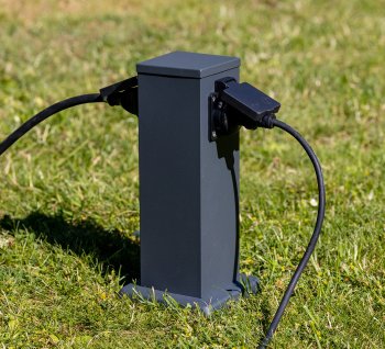 Steckdosensäule 2-fach, IP44, Anthrazit, 250V~/ 16A, 13x13x27cm